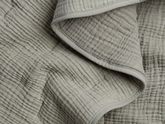 Weavely™ Moss Organic Cloud Cotton Quilt