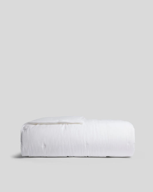Weavely™ White Soft Cotton Quilt